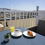 Korzo شقة فندقية Gzira