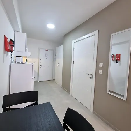 Korzo * Gzira