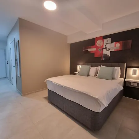 Korzo מלון דירות Gzira